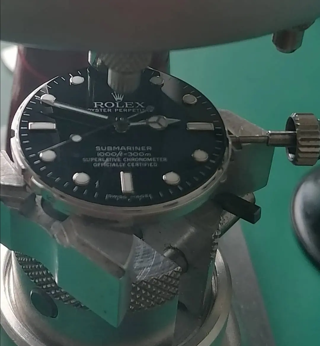 Rolex reviseren